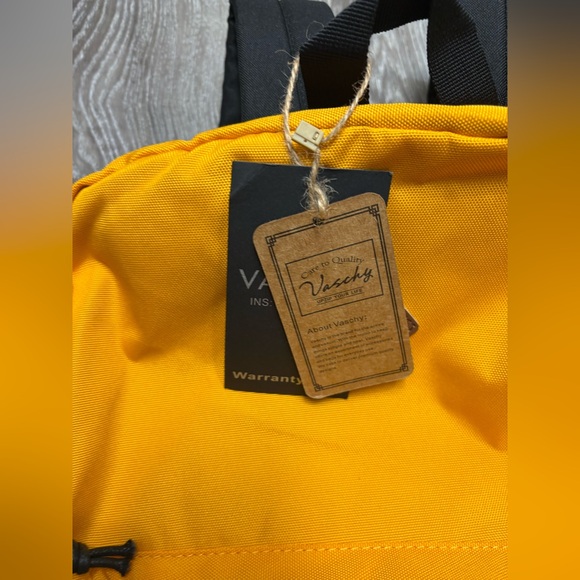 Vaschy Men's Bright Yellow Backpack - Picture 5 of 8